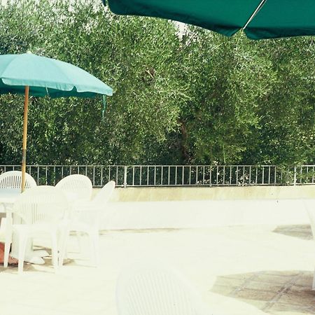 Camping Porto Miggiano 산타체사리텀 외부 사진